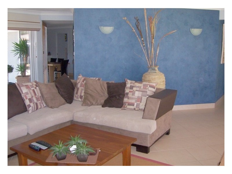 36 Iluka Street, Broulee NSW 2537