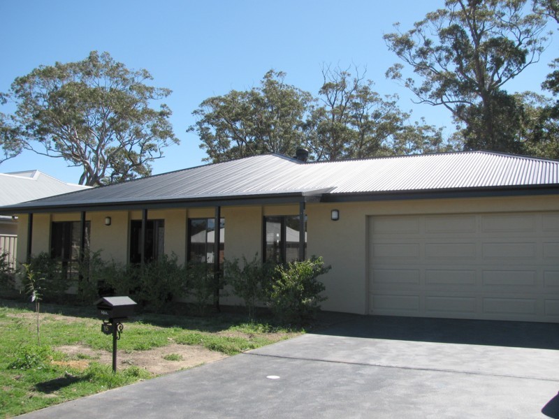 15 Woolabar Drive, Broulee NSW 2537
