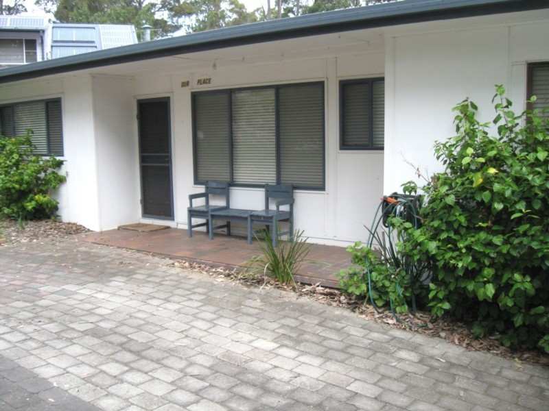 17 Annetts Parade, Mossy Point NSW 2537