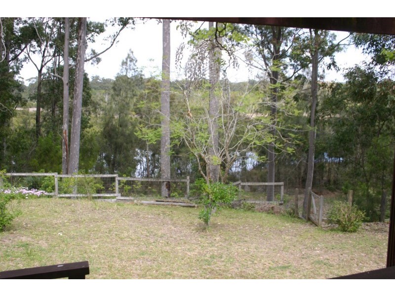 17 Annetts Parade, Mossy Point NSW 2537