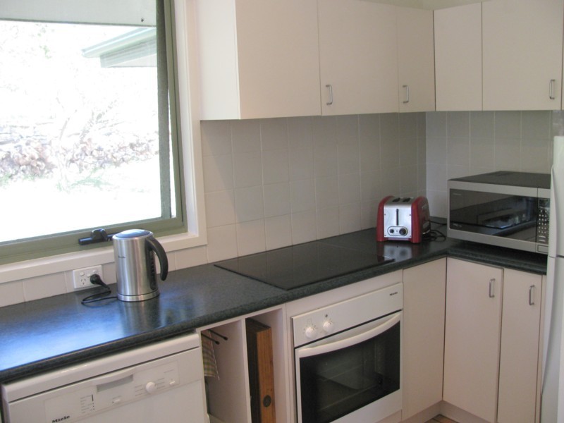 95 Annetts Parade, Mossy Point NSW 2537