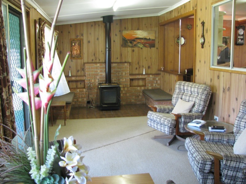82 Sunpatch Pde, Tomakin NSW 2537