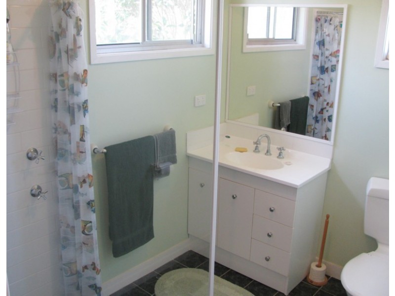 82 Sunpatch Pde, Tomakin NSW 2537