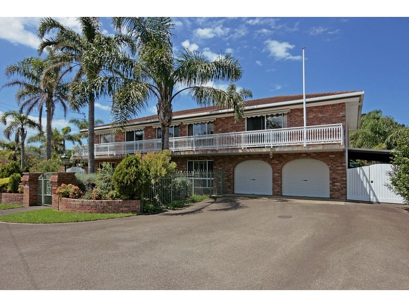 64 Sunpatch Parade, Tomakin NSW 2537