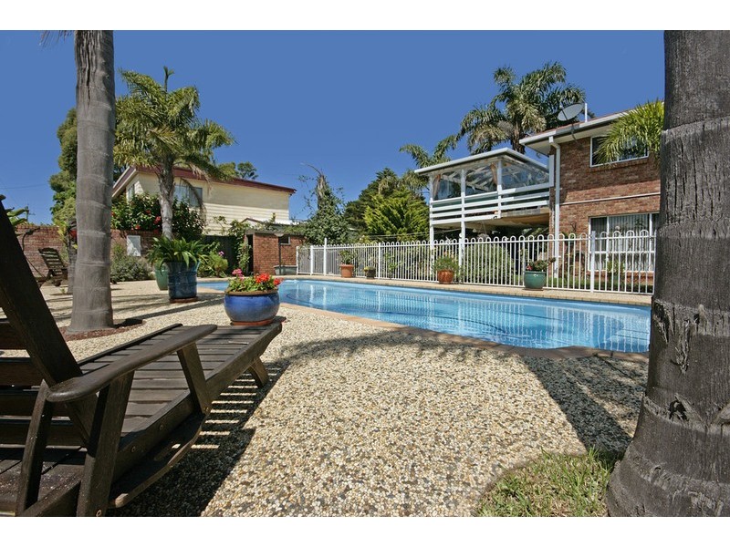 64 Sunpatch Parade, Tomakin NSW 2537