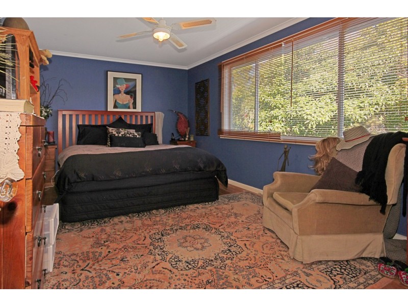 166 Annetts Parade, Mossy Point NSW 2537