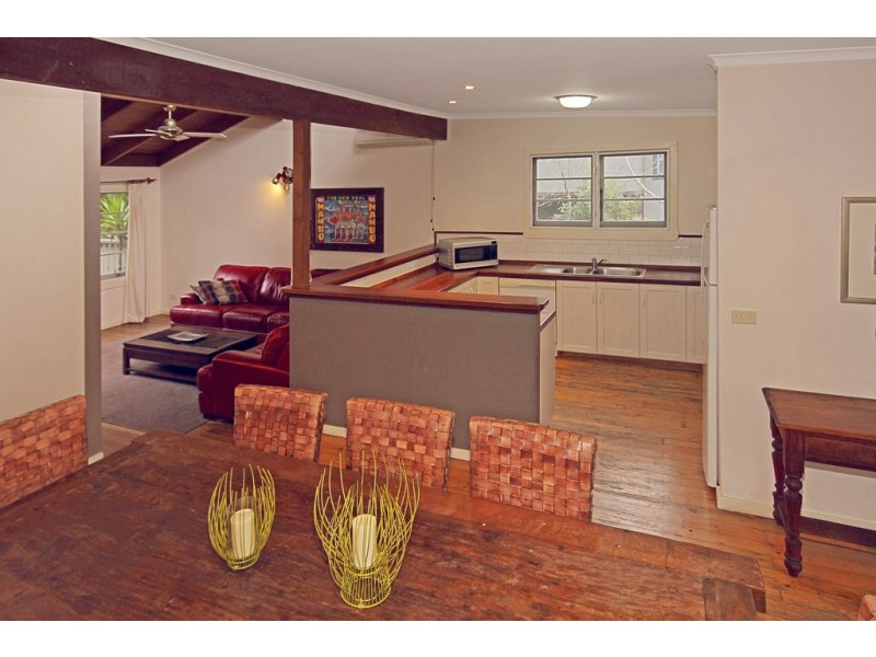 14 Broulee Road, Broulee NSW 2537