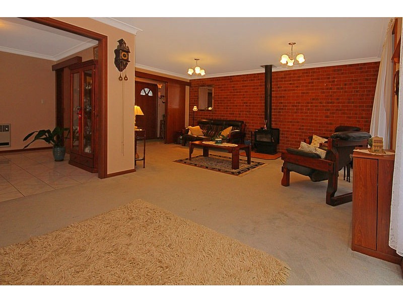 42 Ainslie Parade, Tomakin NSW 2537