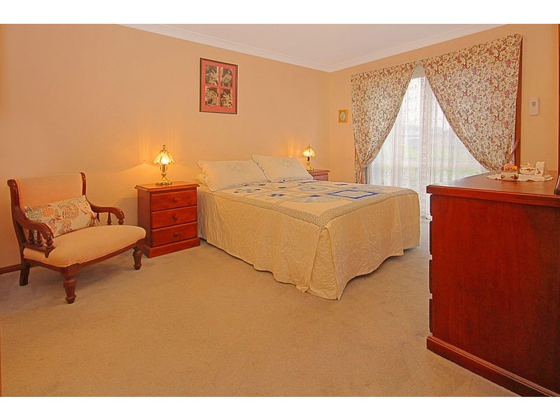 42 Ainslie Parade, Tomakin NSW 2537