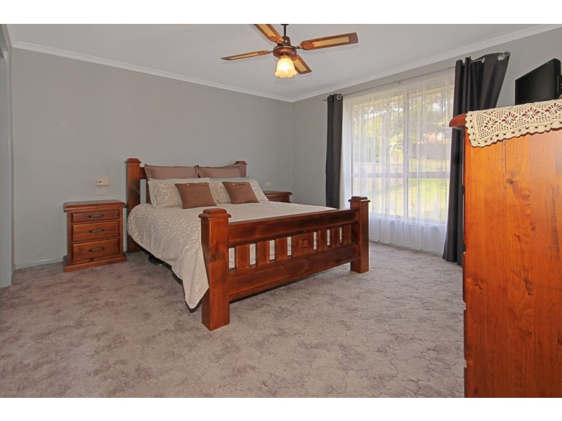 34 Tomakin Place, Tomakin NSW 2537