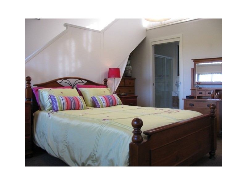 31 Elizabeth Street, Moruya Heads NSW 2537