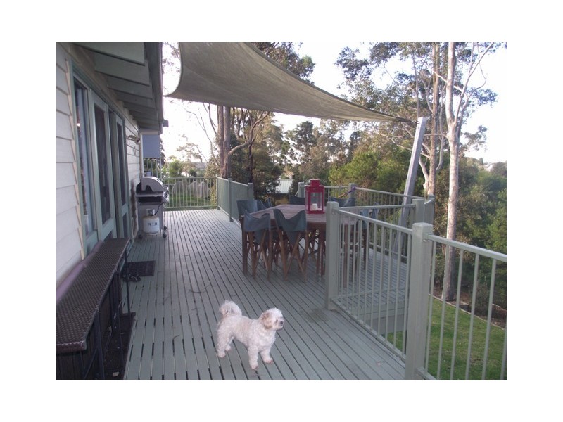 12 Hazel Road, Moruya Heads NSW 2537