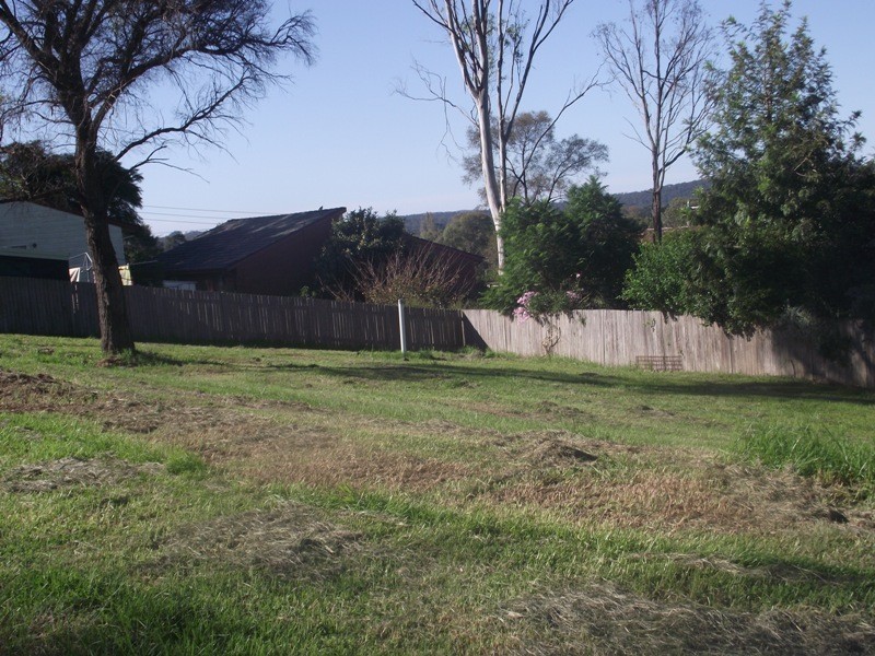 2 Jeffery Place, Moruya NSW 2537