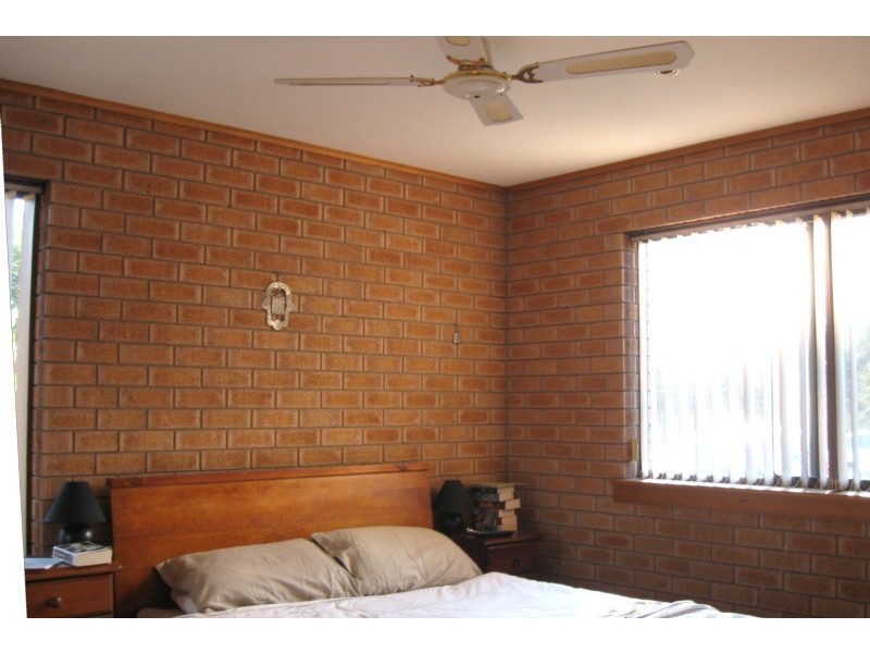 23 Forest Parade, Tomakin NSW 2537