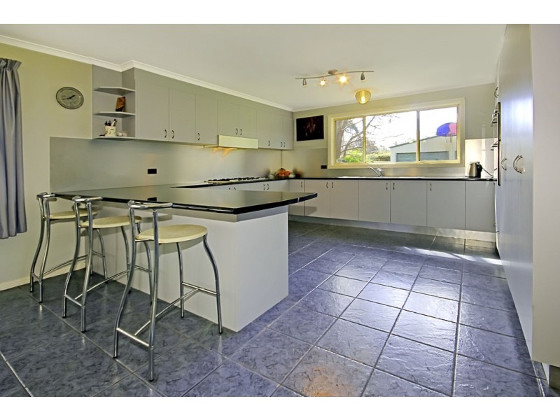 32 Hilmer Avenue, Mossy Point NSW 2537