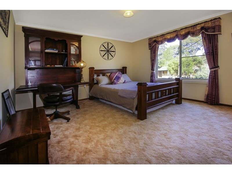 32 Hilmer Avenue, Mossy Point NSW 2537