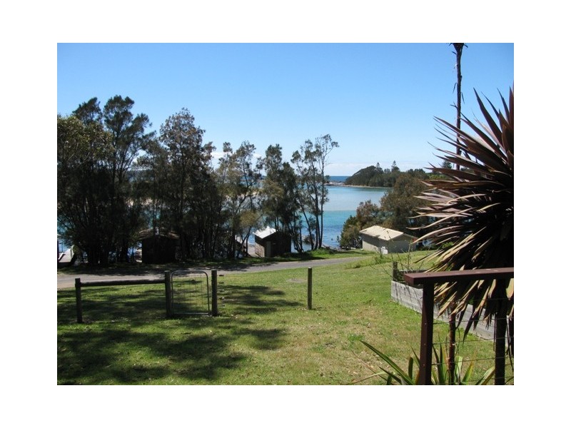 203 Annetts Parade, Mossy Point NSW 2537