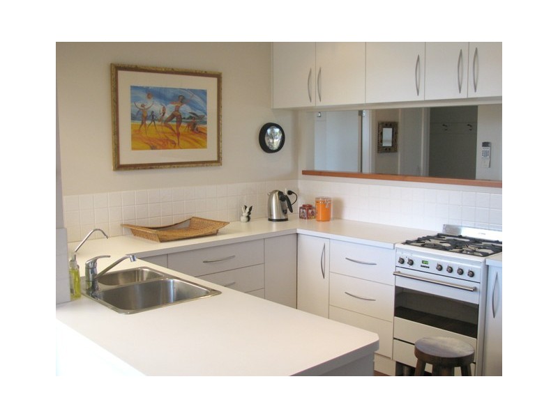 203 Annetts Parade, Mossy Point NSW 2537