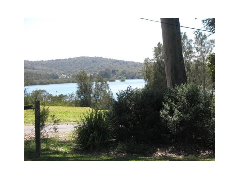 203 Annetts Parade, Mossy Point NSW 2537