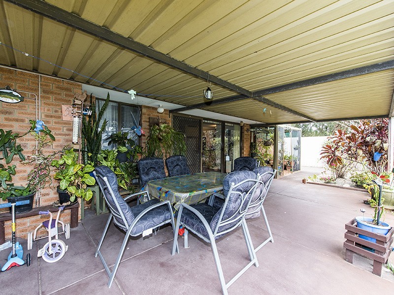 20 Lachlan Way, Bibra Lake WA 6163
