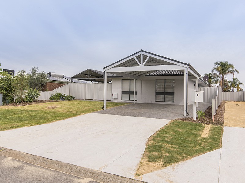 11 Meagher Way, Beechboro WA 6063