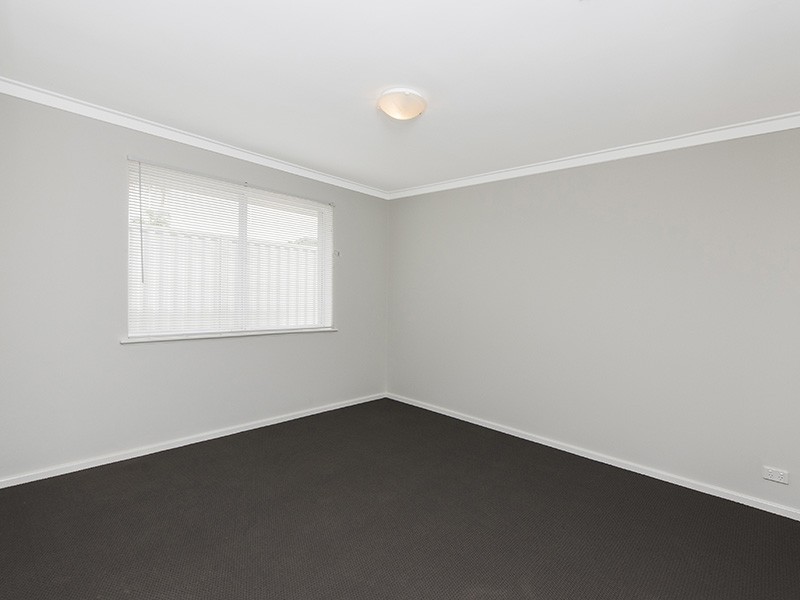 11 Meagher Way, Beechboro WA 6063