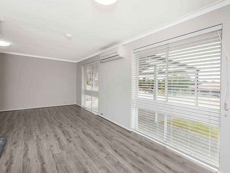 11 Meagher Way, Beechboro WA 6063