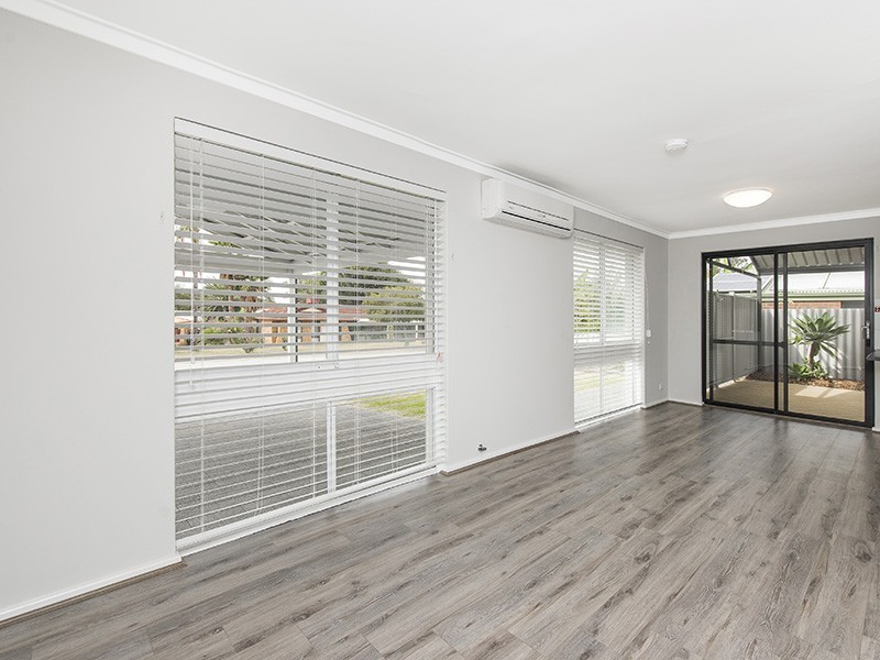 11 Meagher Way, Beechboro WA 6063