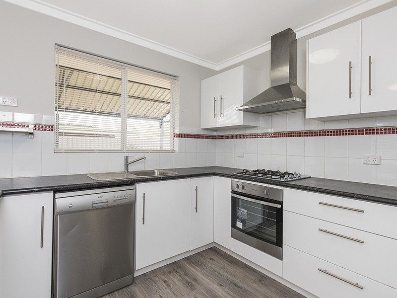 11 Meagher Way, Beechboro WA 6063