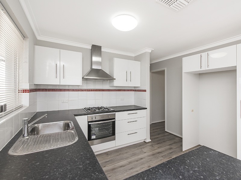 11 Meagher Way, Beechboro WA 6063