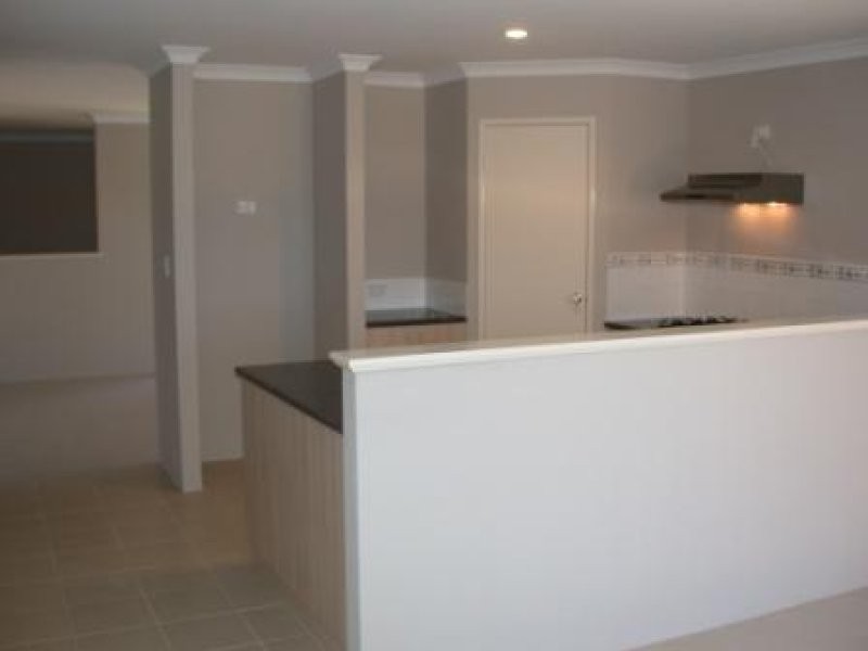 1 Peppies, Byford WA 6122