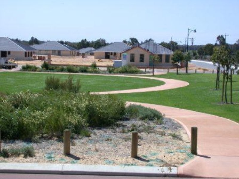 1 Peppies, Byford WA 6122