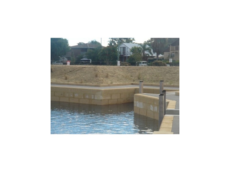 58  Queen Parade, Mandurah WA 6210