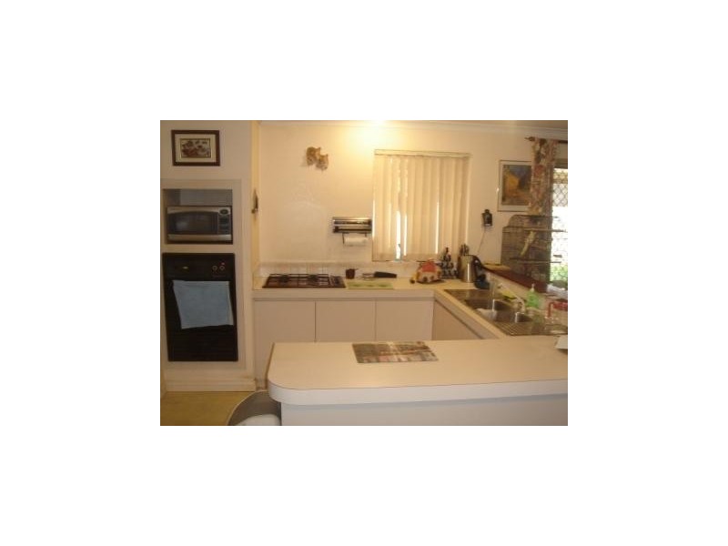 23 Chadwick Parade, Brookdale WA 6112