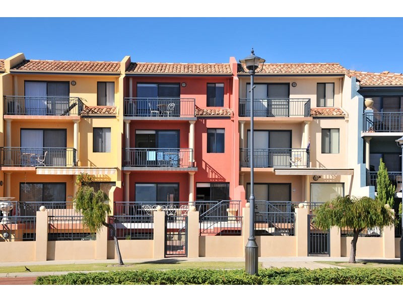 3/34 Village Mews, Wannanup WA 6210