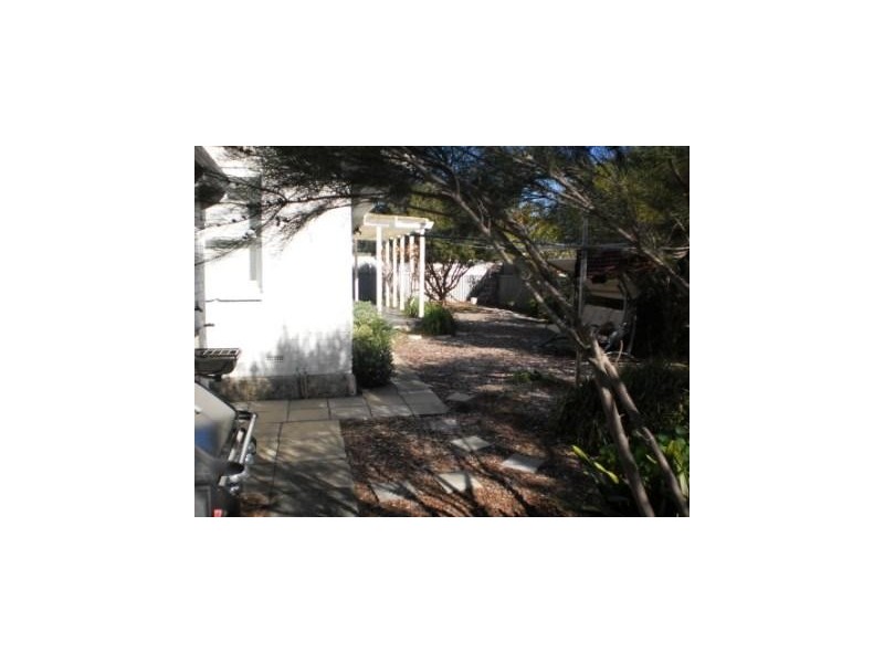 1  Hydra close, Rockingham WA 6168