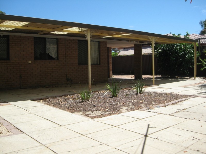 16 Duri Street, Armadale WA 6112