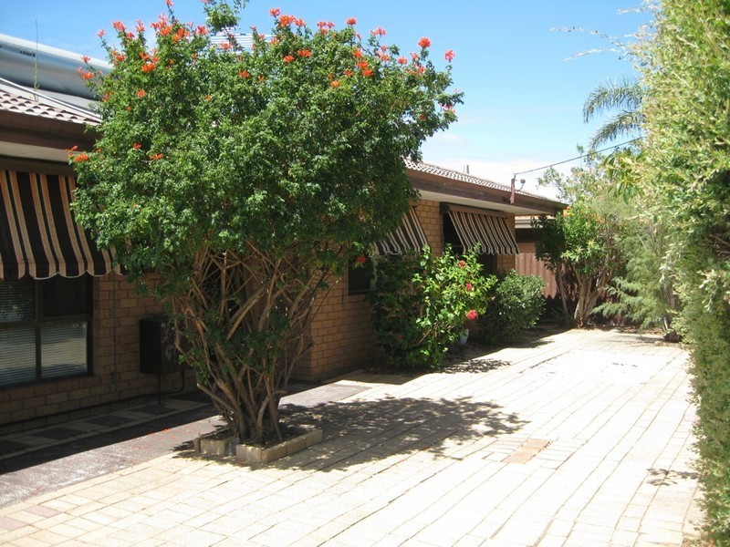 16 Duri Street, Armadale WA 6112