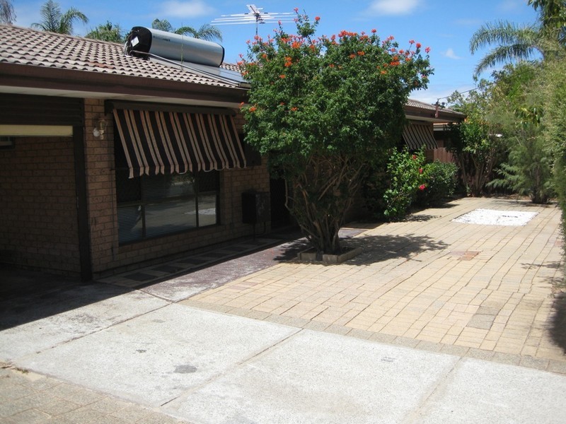 16 Duri Street, Armadale WA 6112