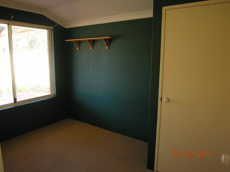 28 Elson Way, Cloverdale WA 6105