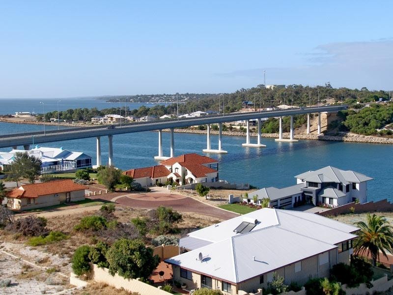 17 Princeton Drive, Mandurah WA 6210