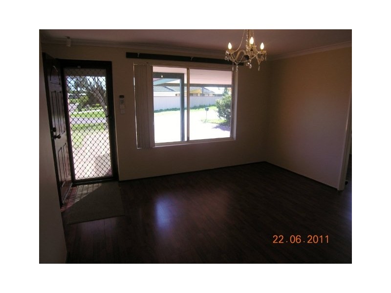 28 Elson Way, Cloverdale WA 6105