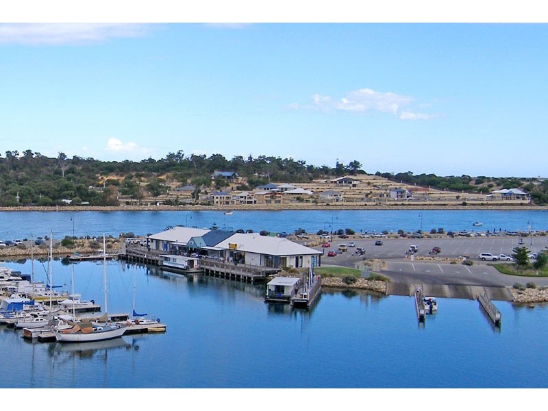 56 Richview Ramble, Wannanup WA 6210