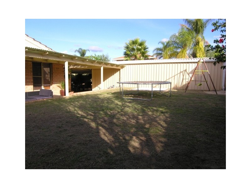 37 Ainslie Court, Kardinya WA 6163