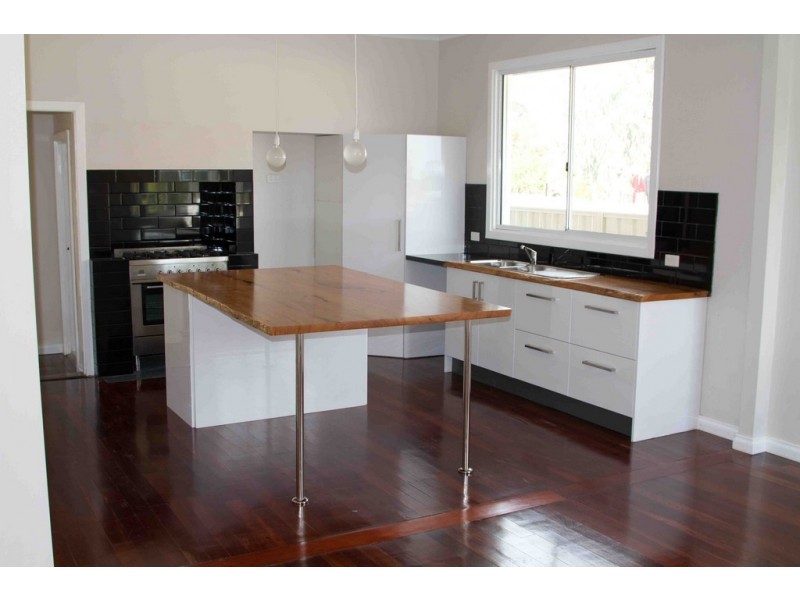 254 Carrington Street, Hilton WA 6163