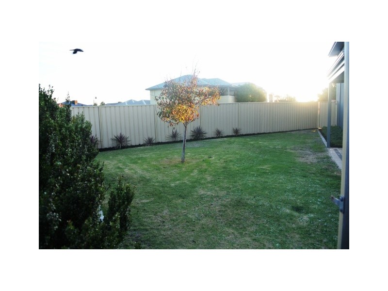 46 Waterfront Parkway, Shoalwater WA 6169