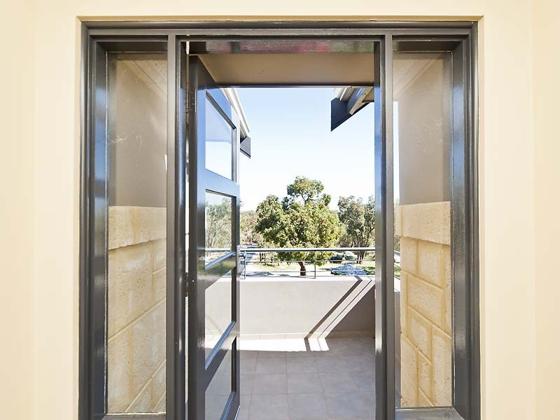 27 Barber Close, Baldivis WA 6171
