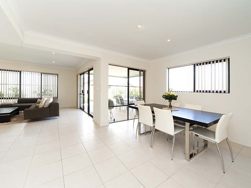46 Waterfront Parkway, Shoalwater WA 6169