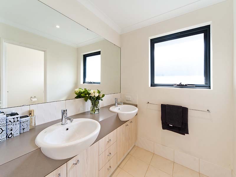 46 Waterfront Parkway, Shoalwater WA 6169