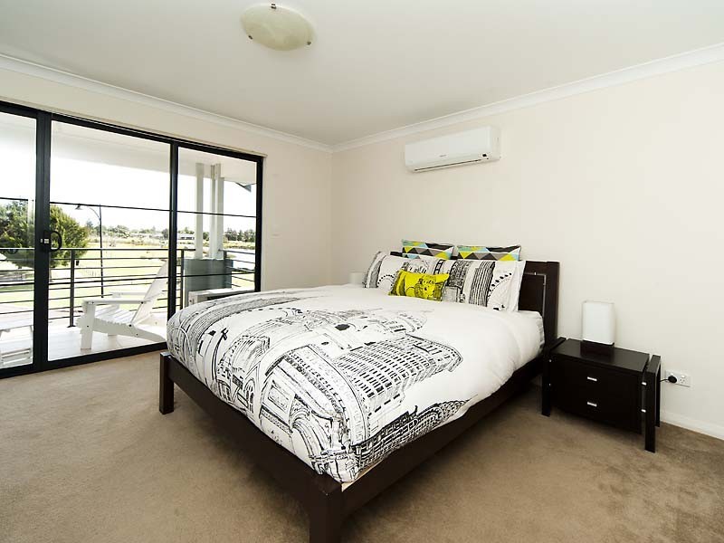 46 Waterfront Parkway, Shoalwater WA 6169